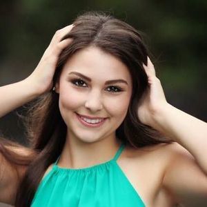 Meet your Posher, Ellie